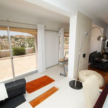 Sands Apartmán Saint Julian's