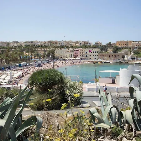 Sands Apartment Saint Julian's